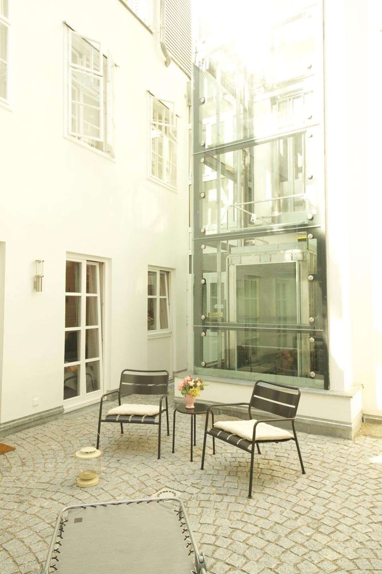 Hoheschule Apartment Kapriole Vienna Luaran gambar